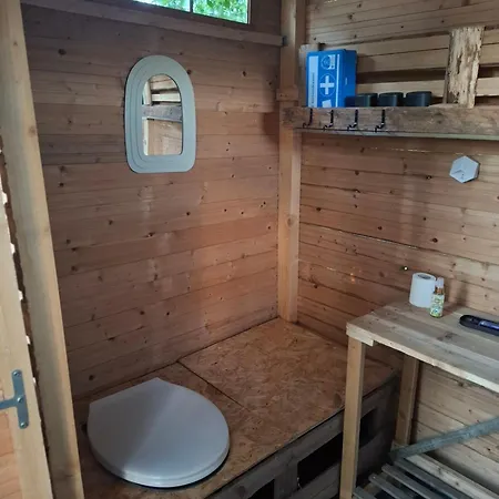 Glamping Duebener Heide Luxusní stan Bad Schmiedeberg